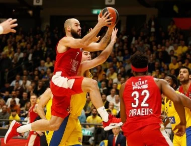 Το ιστορικό «στοπ» του Βασίλη Σπανούλη (βίντεο)